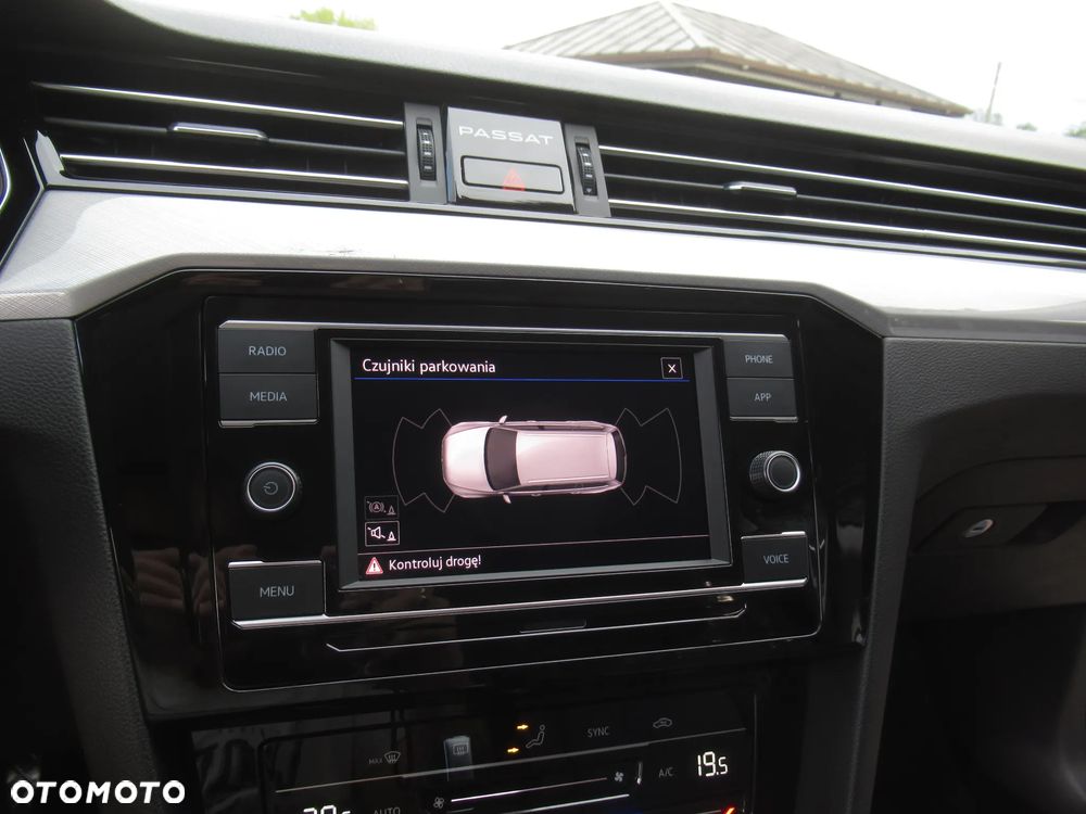 Volkswagen Passat 2023