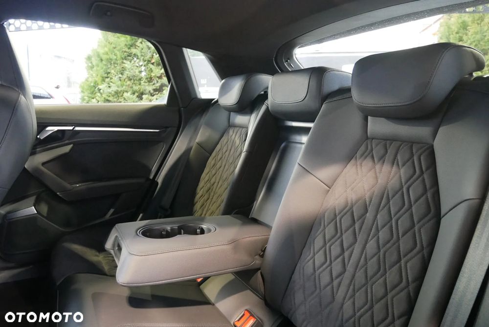 Audi RS3 Sportback TFSI quattro S tronic - 14