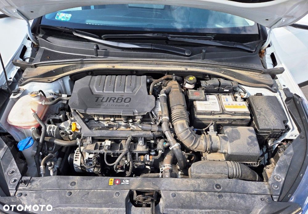 Kia XCeed - 15