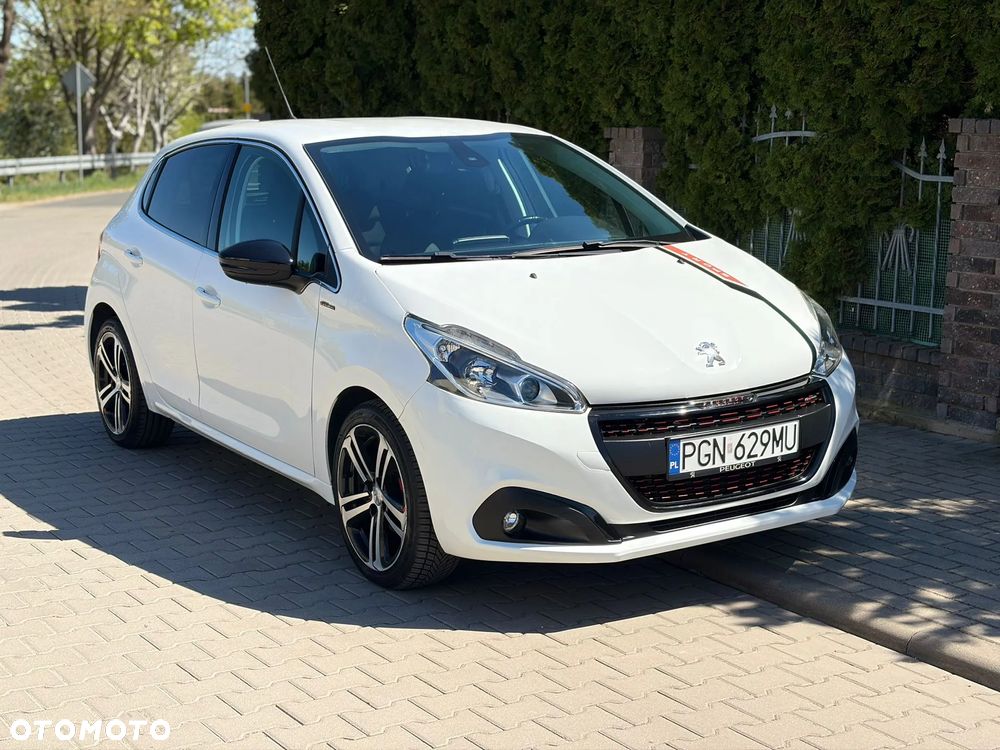 Peugeot 208 PureTech 110 Stop & Start Tech Edition - 1
