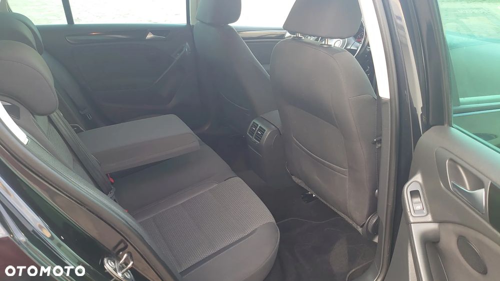 Volkswagen Golf 1.6 Team - 17