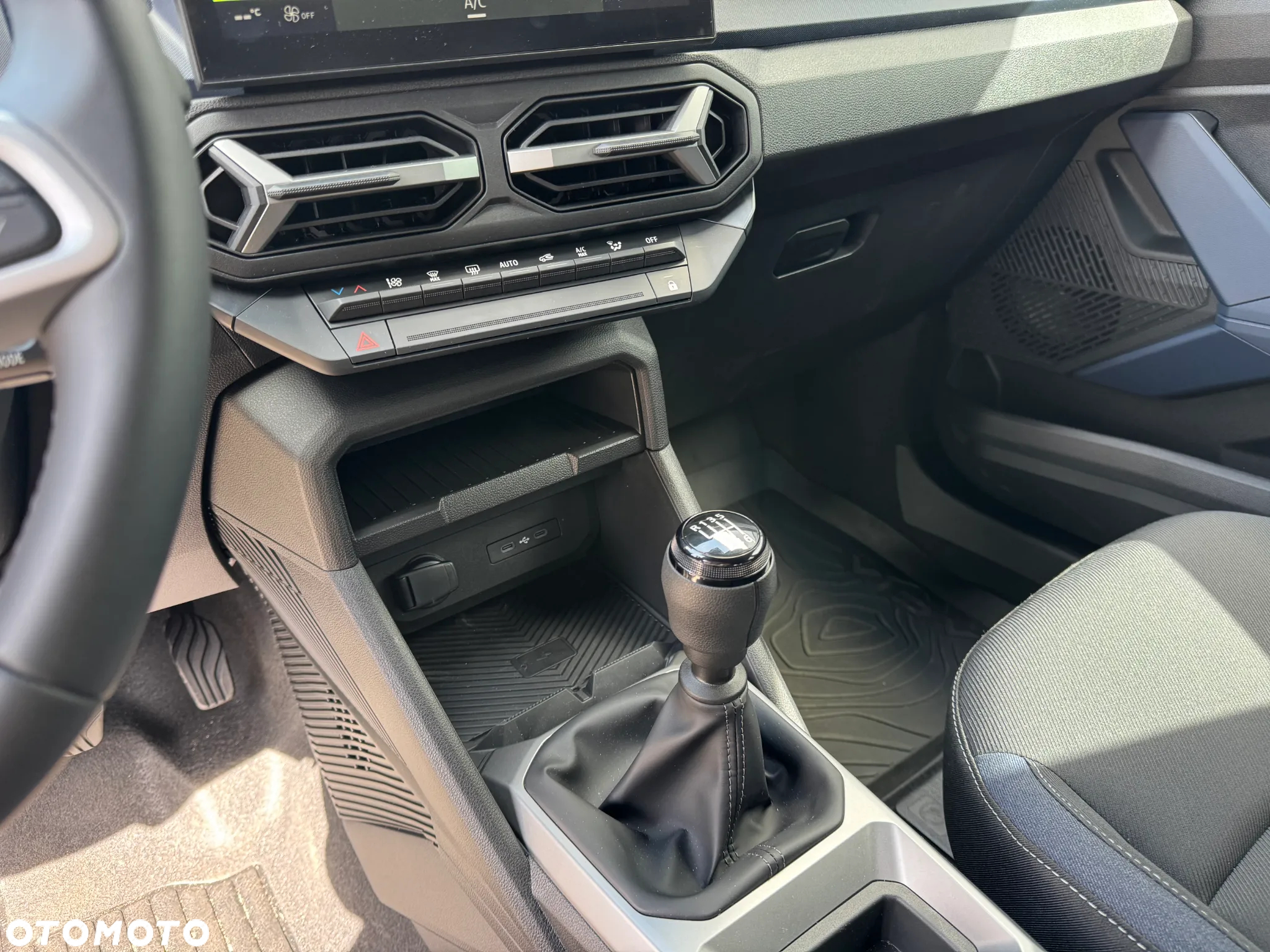Dacia Duster 1.2 TCe mHEV Journey - 17