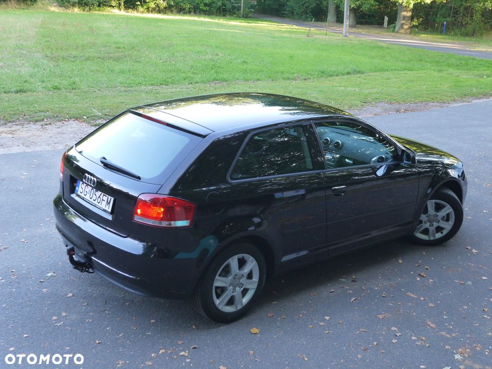 Audi A3 Sportback 1.6 Attraction - 23