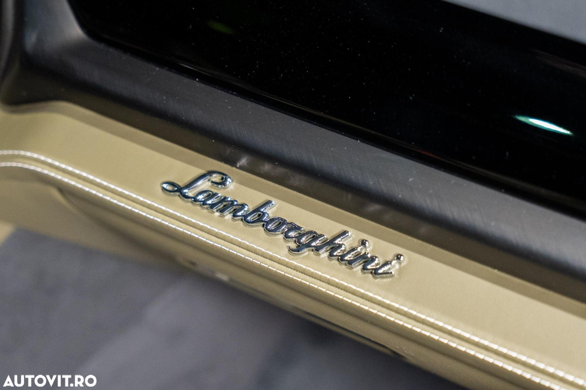 Lamborghini URUS - 26