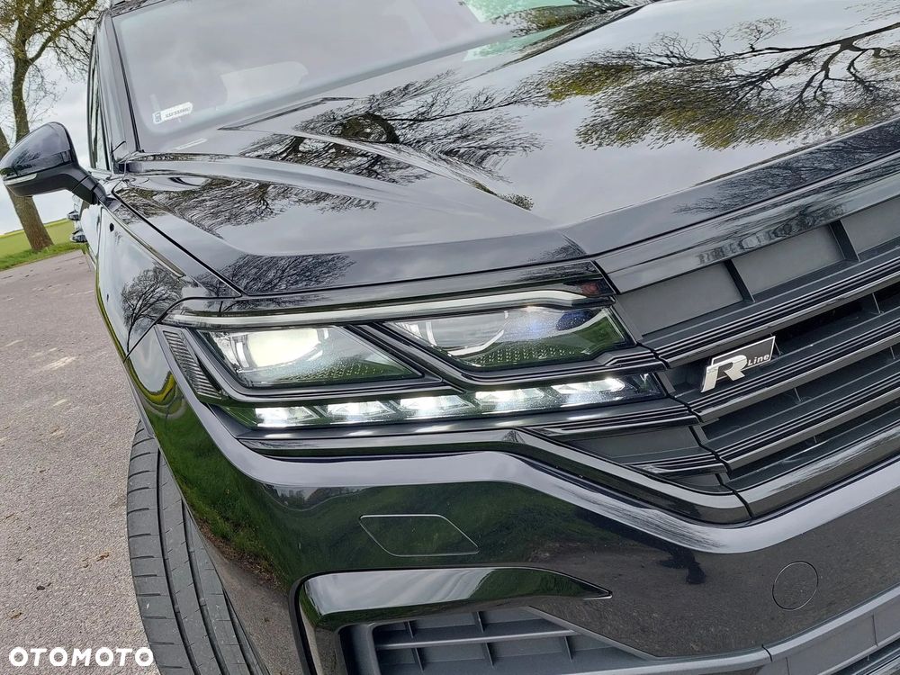 Volkswagen Touareg 3.0 V6 TDI SCR 4Mot R-Line - 4