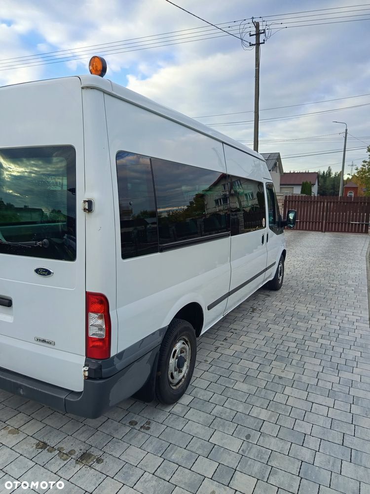 Ford Transit 2011 photo 4