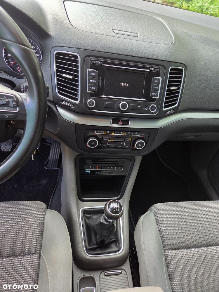 Volkswagen Sharan 2.0 TDI Trendline - 14