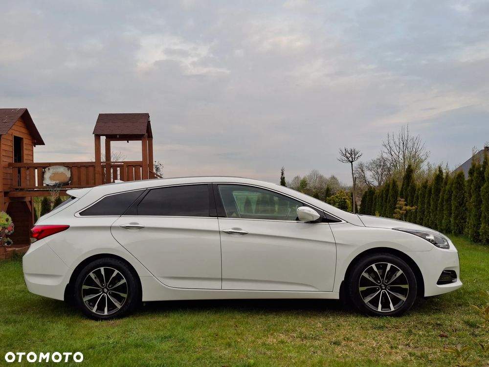 Hyundai i40 Kombi 1.7 CRDi Premium - 14