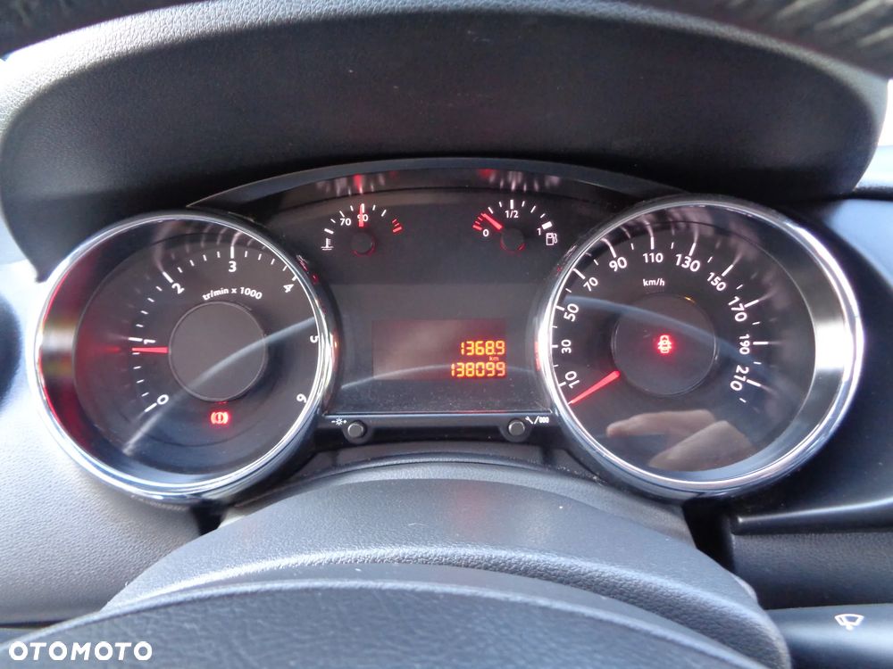 Peugeot 3008 HDi FAP 115 Active - 11
