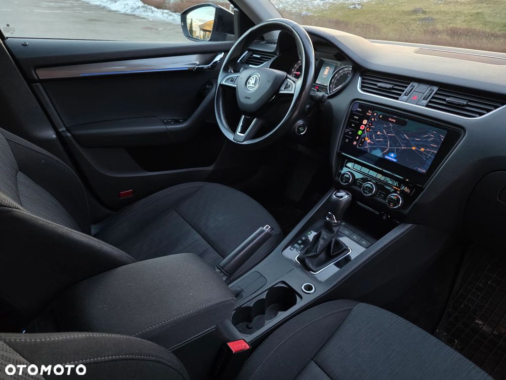 Skoda Octavia 1.6 TDI DSG Premium Edition - 15