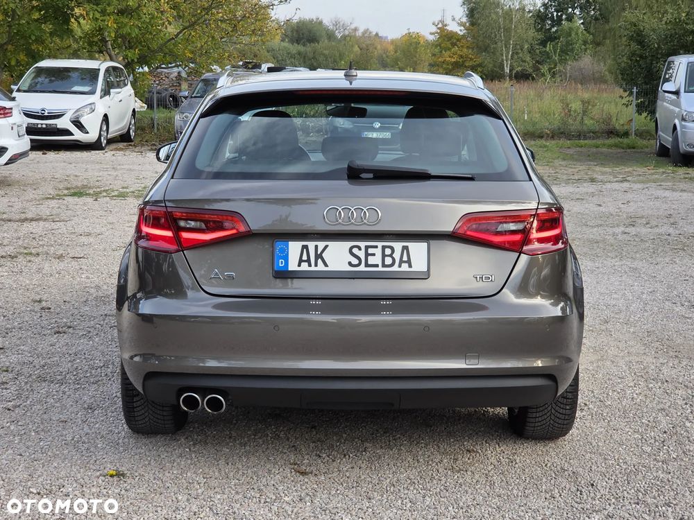 Audi A3 Sportback 2.0 TDI S tronic Ambiente - 26
