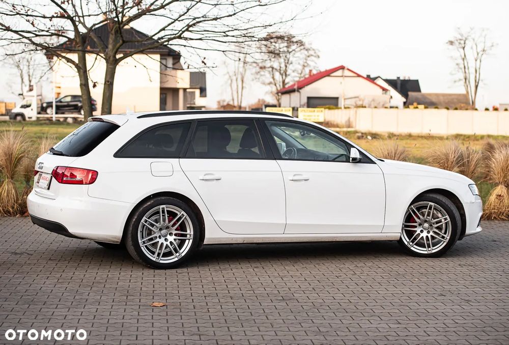Audi A4 Avant - 15