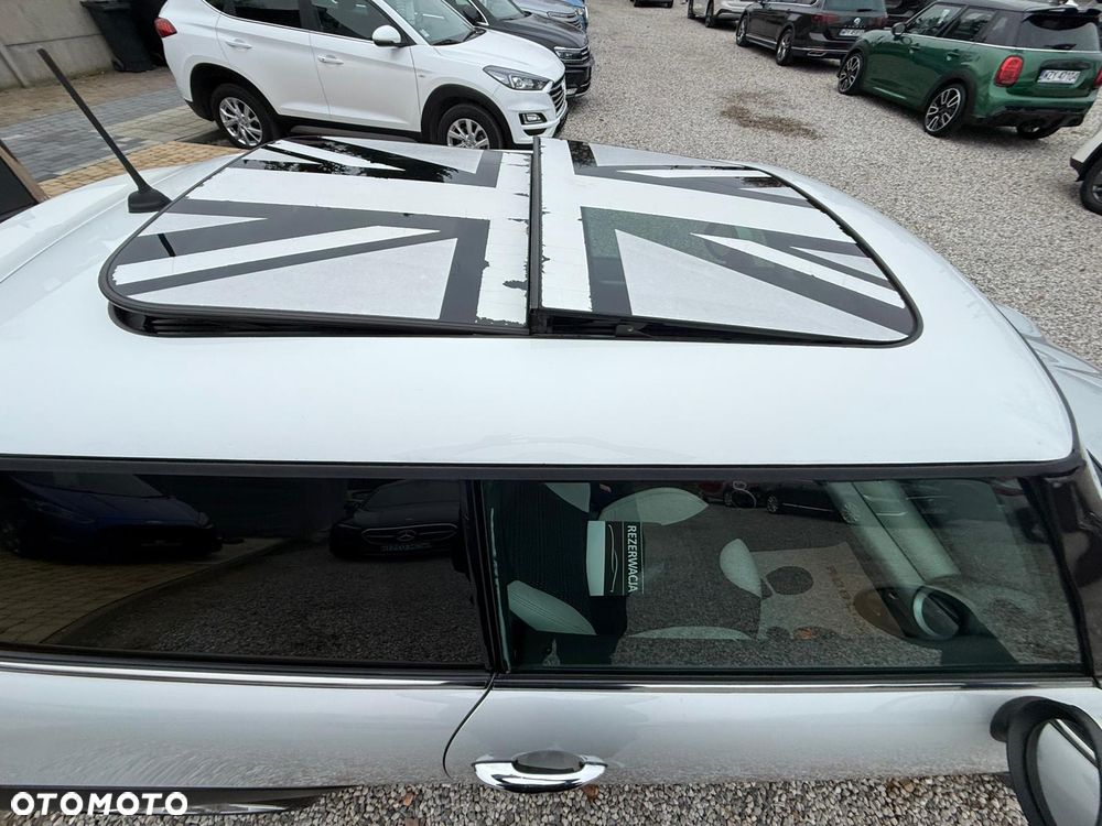 MINI Cooper Standard - 14