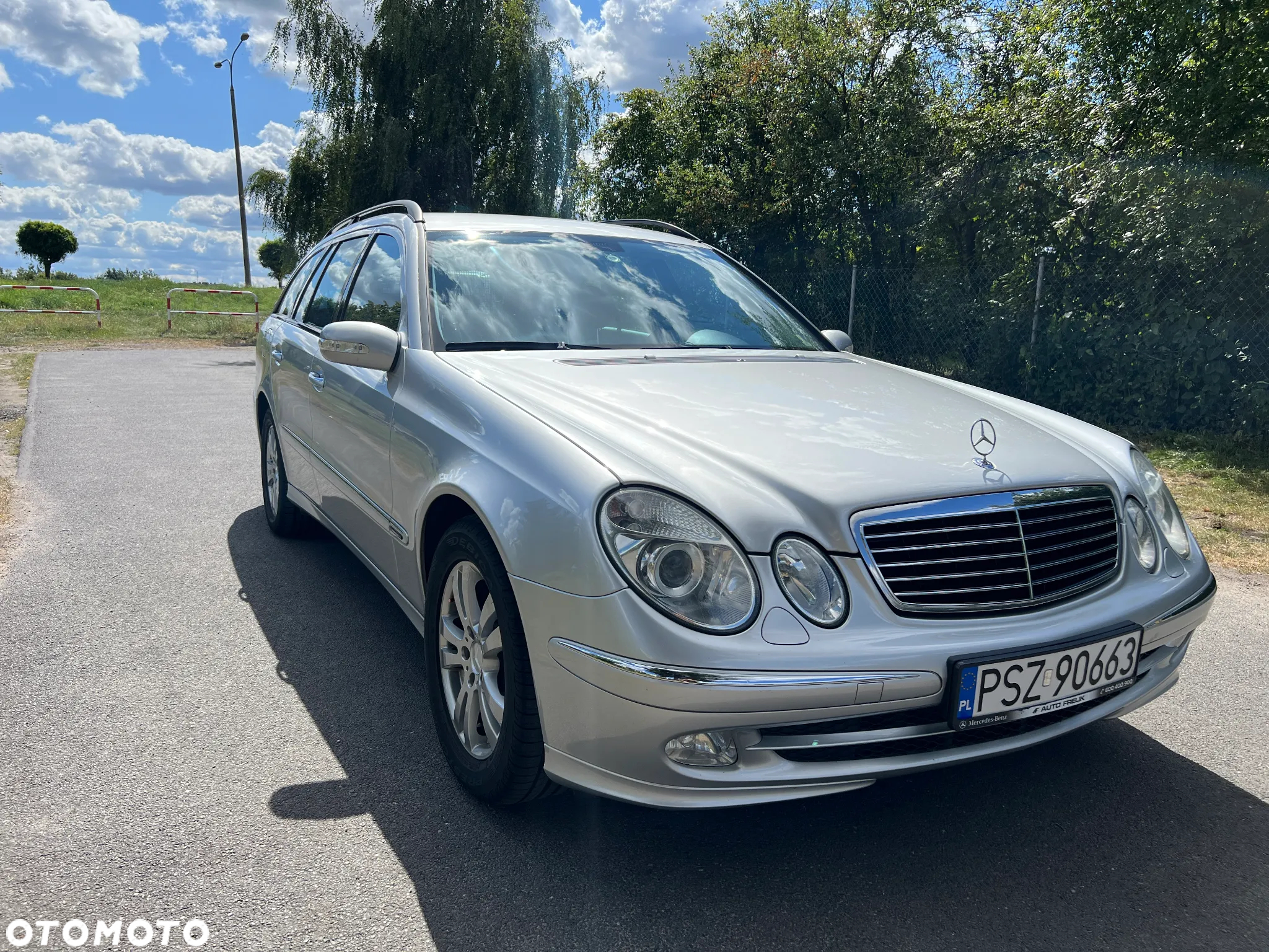 Mercedes-Benz Klasa E 200 T Kompressor Automatik Avantgarde - 4