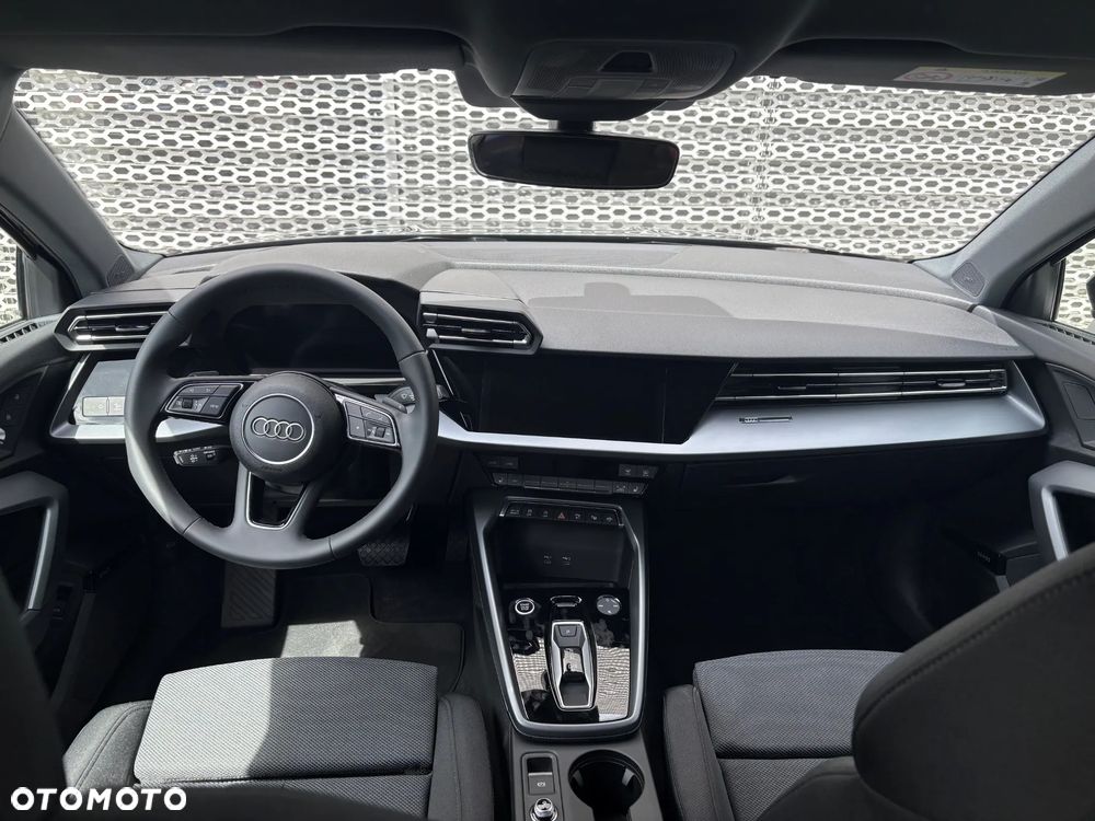 Audi A3 Limousine TFSI mHEV 110 kW Advanced S tronic - 10