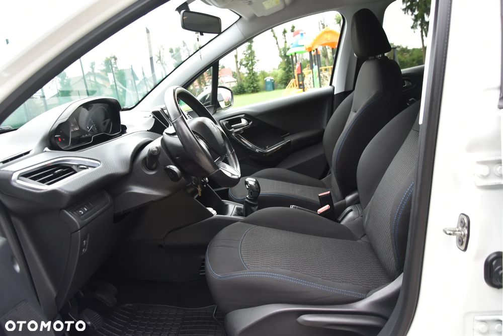 Peugeot 208 Blue-HDi 100 Stop&Start Active - 9