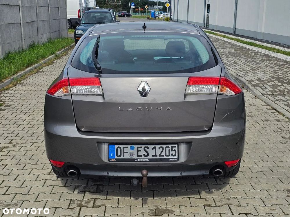 Renault Laguna - 8