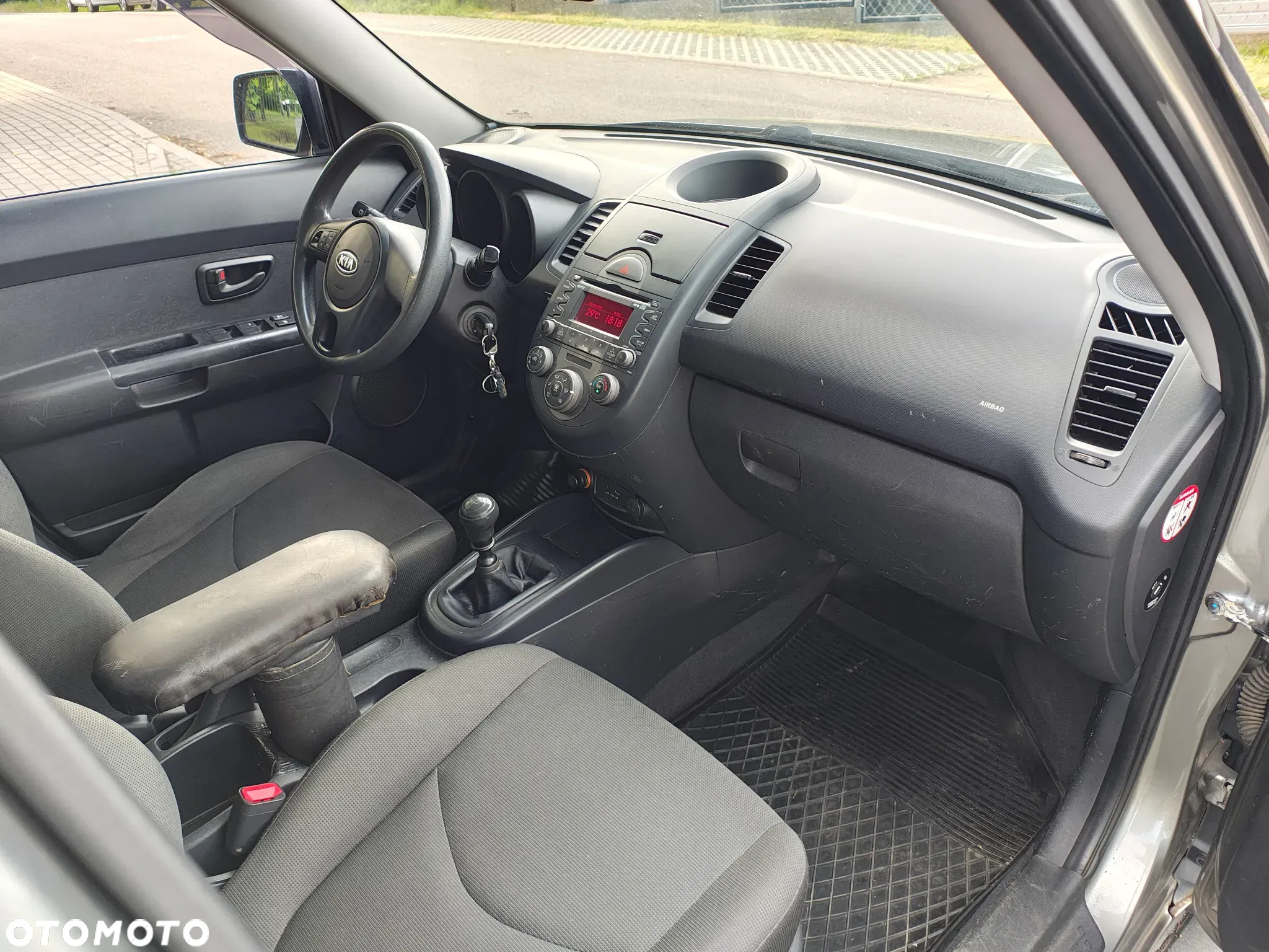 Kia Soul 1.6 CRDi L - 9