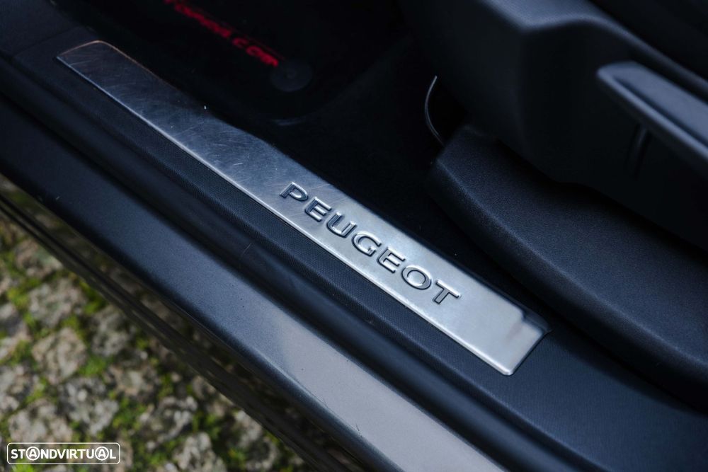 Peugeot 3008 - 11