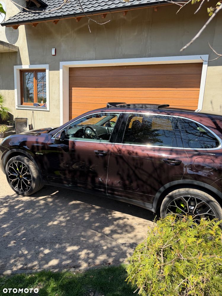 Porsche Cayenne S Hybrid - 9