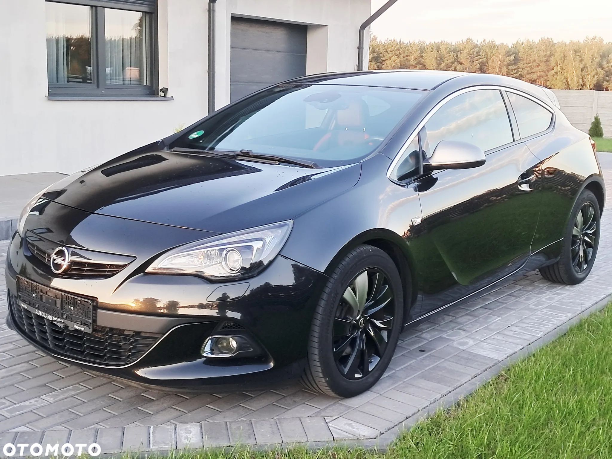Opel Astra IV GTC 2.0 CDTI Bi-Turbo S&S - 1