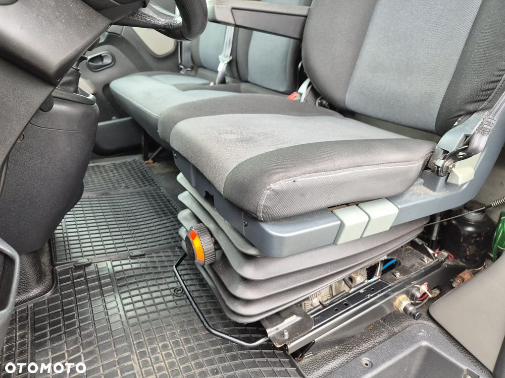Renault Master - 30