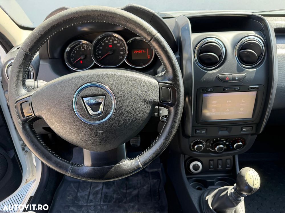 Dacia Duster dCi 110 4WD Prestige - 11