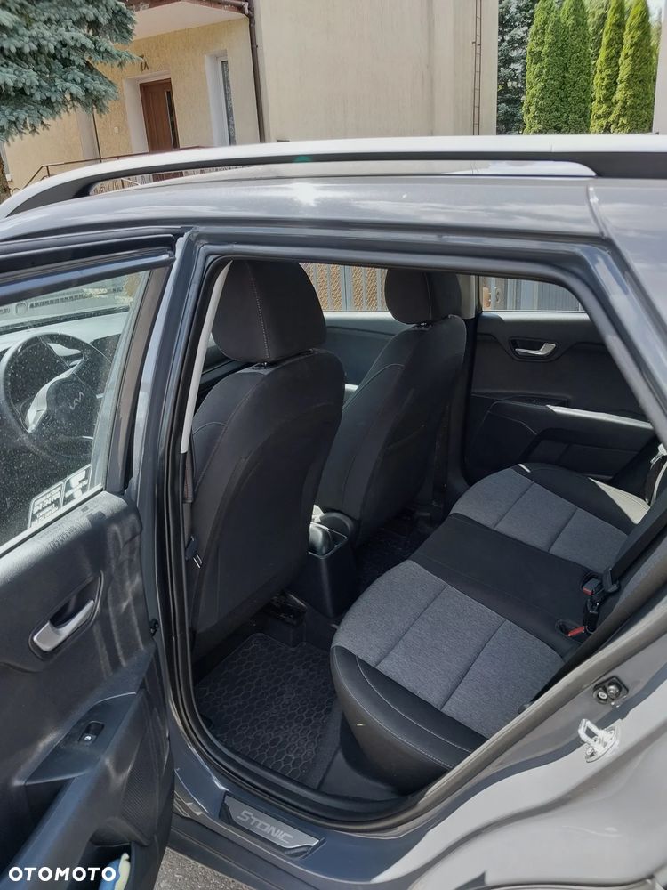 Kia Stonic - 3