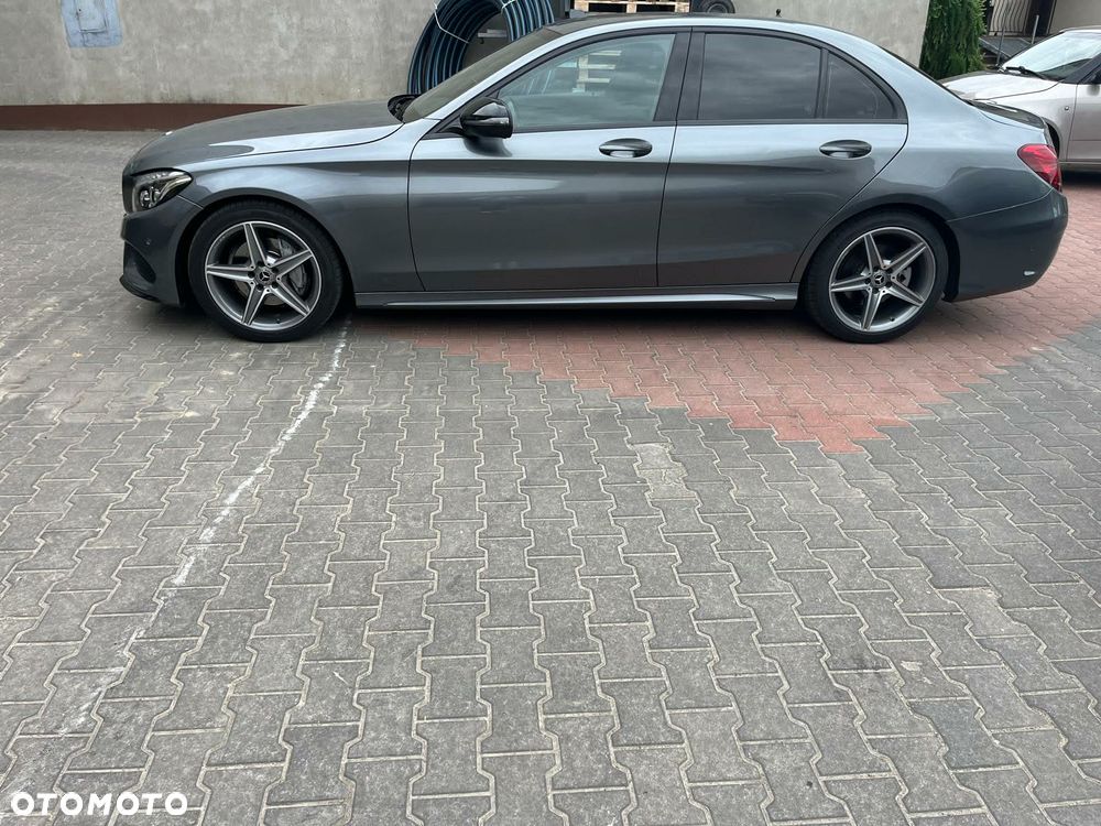 Mercedes-Benz Klasa C 220 d 9G-TRONIC - 7