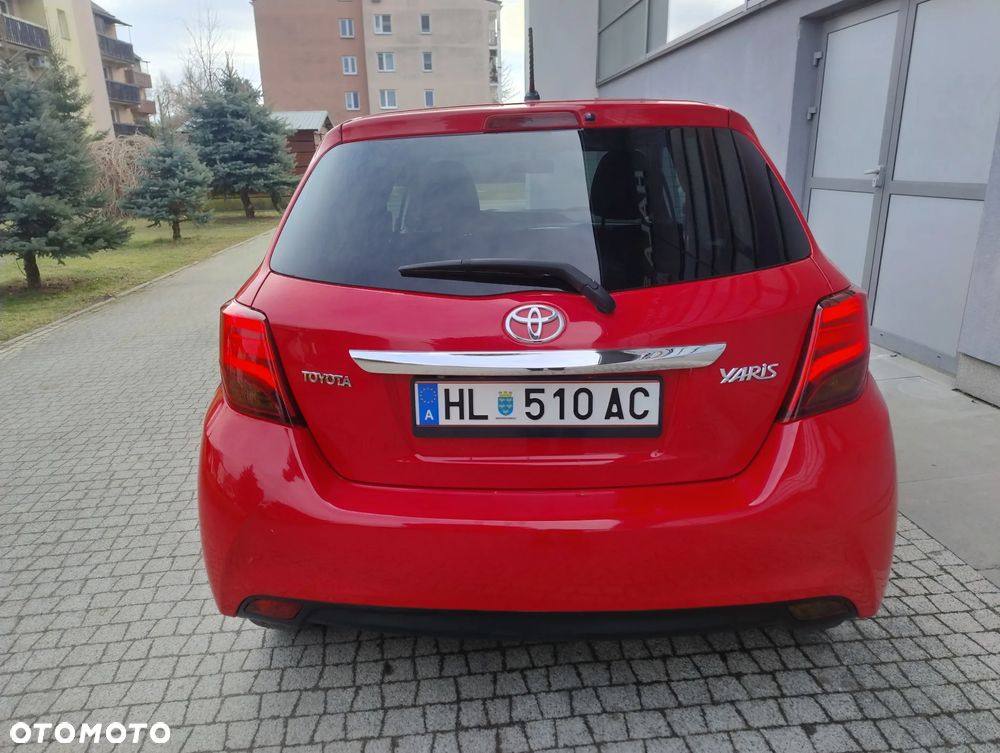 Toyota Yaris 1.4 D-4D Executive - 6