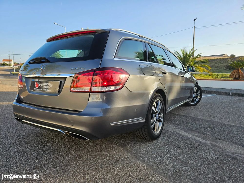 Mercedes-Benz E 220 BlueTEC Avantgarde Auto. - 4