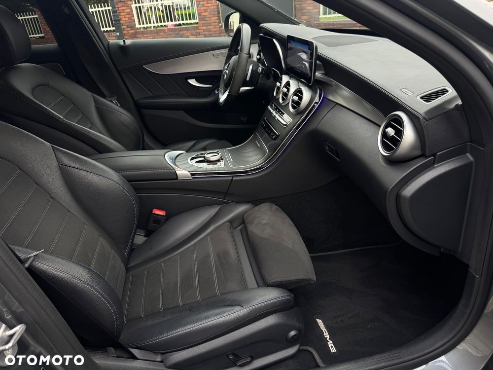 Mercedes-Benz Klasa C 220 d T 9G-TRONIC - 19