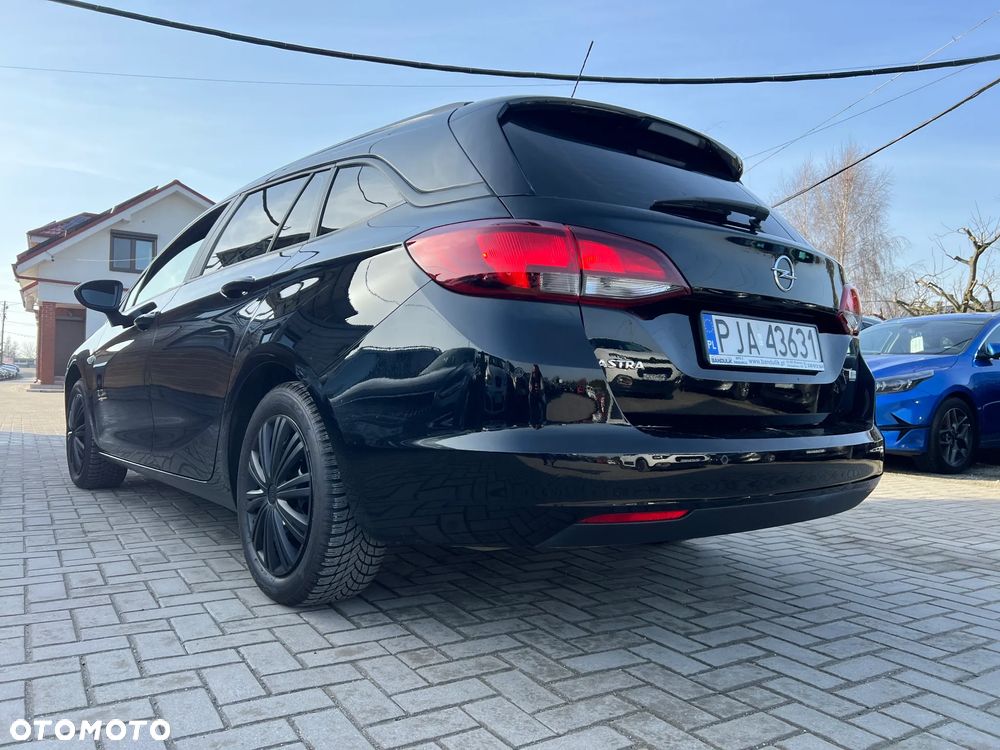 Opel Astra - 34