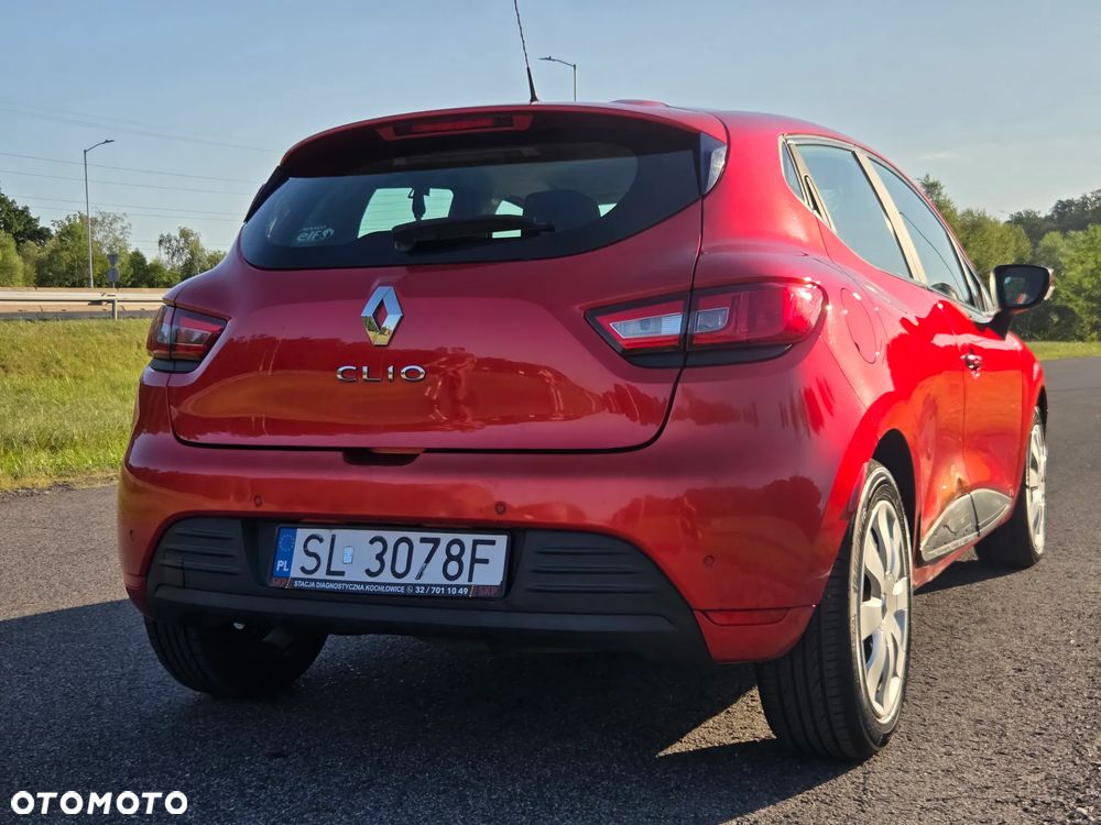Renault Clio - 6