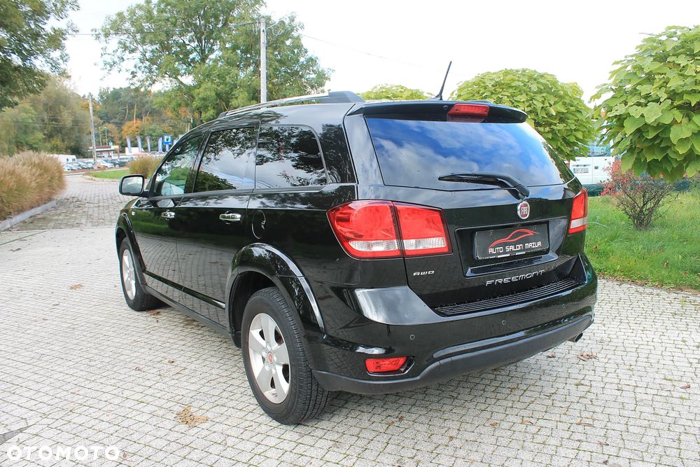 Fiat Freemont 2.0 Multijet 16V DPF Automatik Allrad Lounge - 3