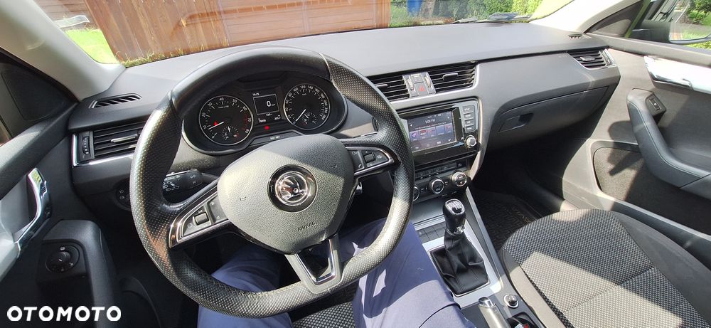 Skoda Octavia 1.4 TSI Ambition - 11