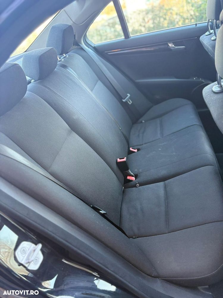 MERCEDES-BENZ C-Class 2010 — imagine 9