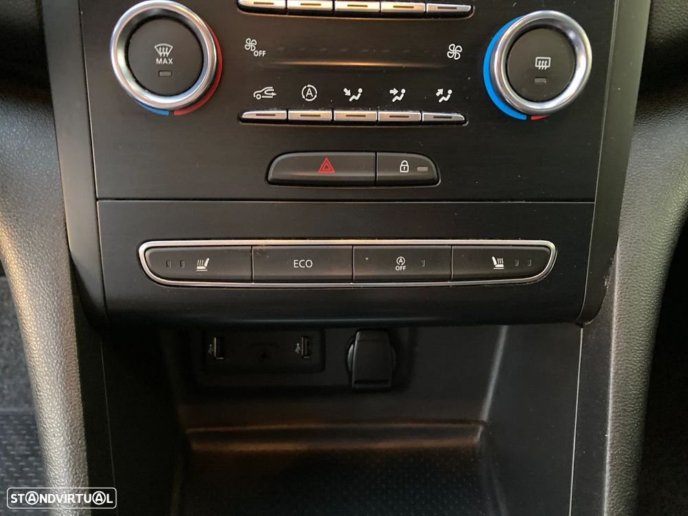 Renault Mégane Sport Tourer 1.3 TCe Limited - 23