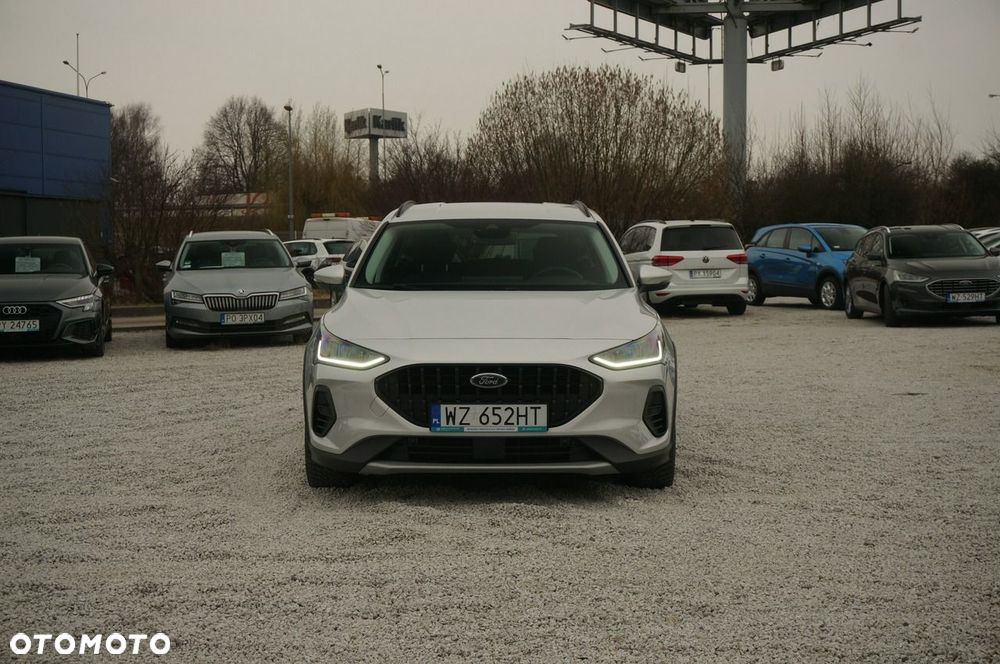 Ford Focus 2023 photo 3