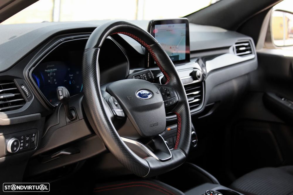 Ford Kuga 2.5 FHEV ST-Line - 18