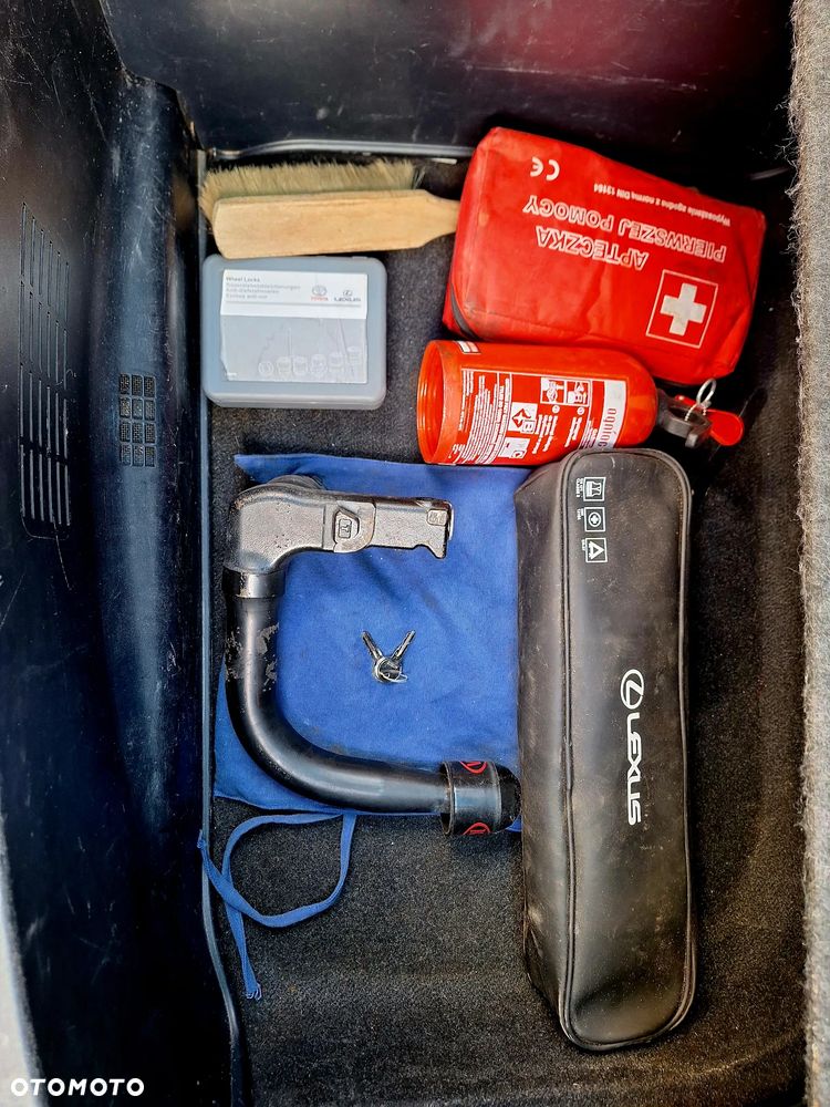 Lexus NX 300h Business Line - 12