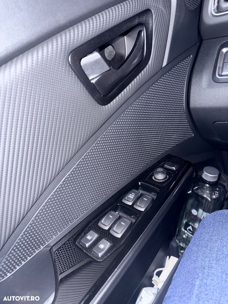 SsangYong Tivoli Grand - 14