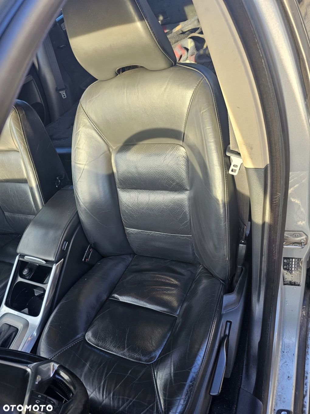 Fotel przedni lewy kierowcy skóra Volvo V70 III - 1
