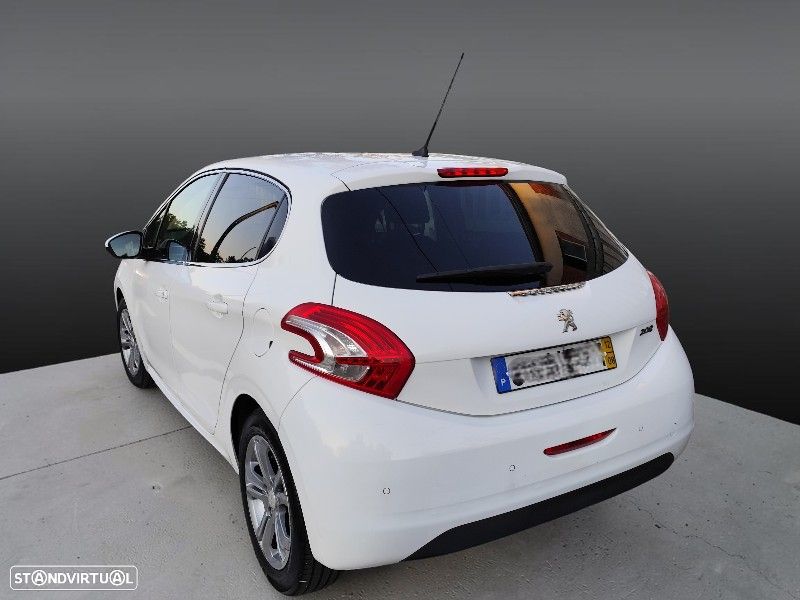 Peugeot 208 1.2 VTi Allure - 3