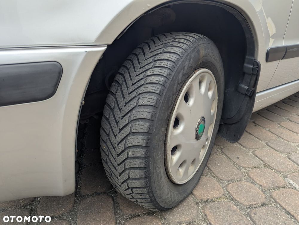 Skoda Felicia 1.3 GLXi MPI - 10