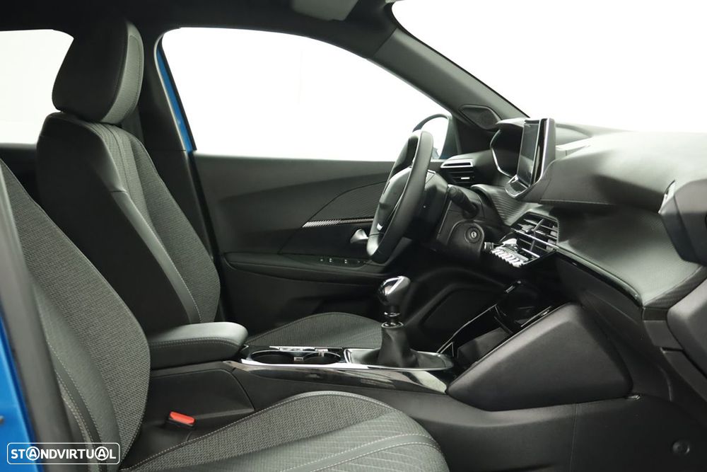 Peugeot 2008 1.2 PureTech Allure - 21