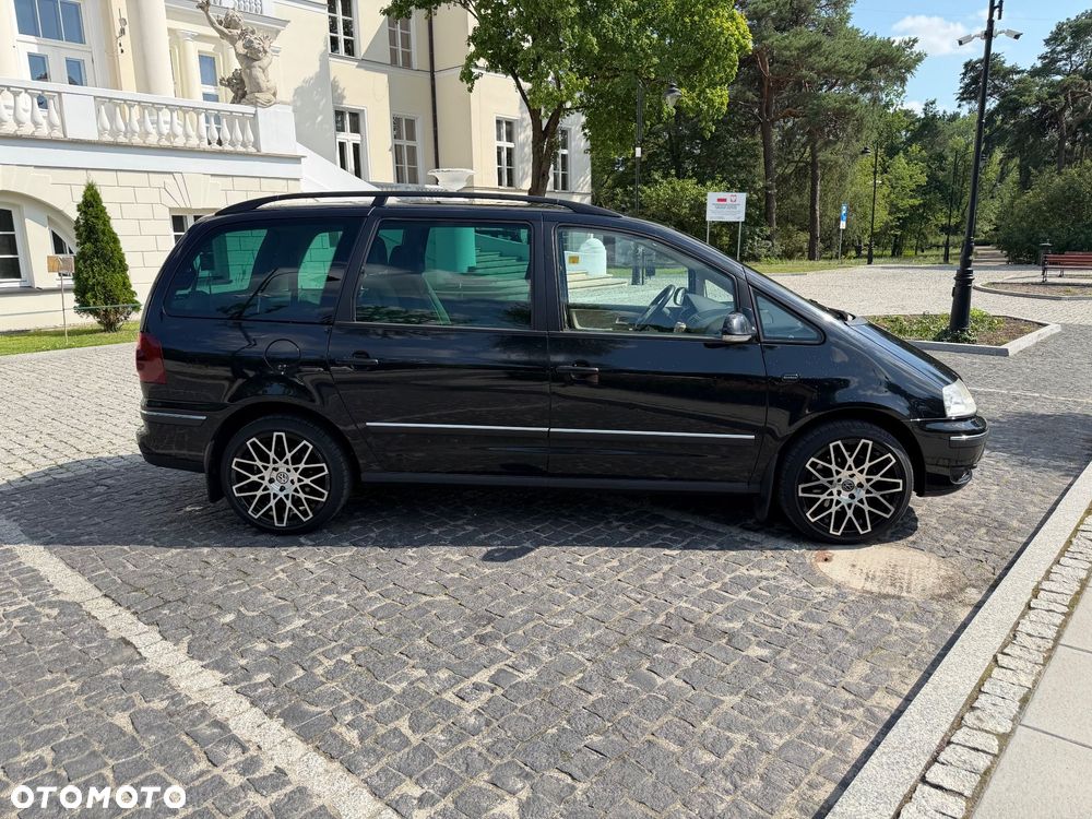 Volkswagen Sharan 1.8T Comfortline Tiptr - 3