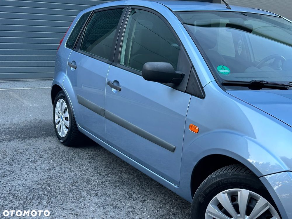 Ford Fiesta 1.3 Silver Magic - 3