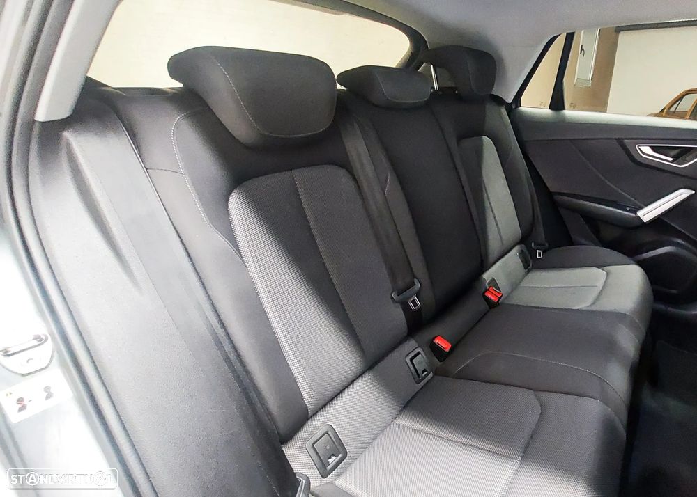 Audi Q2 30 TFSI S line - 11