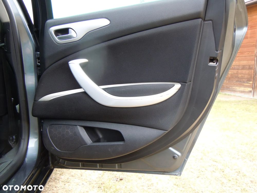 Citroën C5 HDi 135 Exclusive - 11